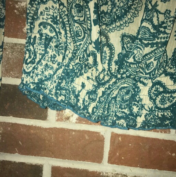 Ladies - Picture 4 of 4